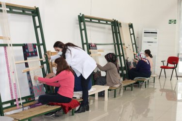 Dismek’te Eğitimler Devam Ediyor