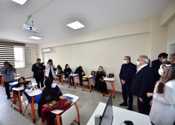 Vali Karaloğlu:Dismek’i Bir Halk Üniversitesi Olarak Görüyoruz
