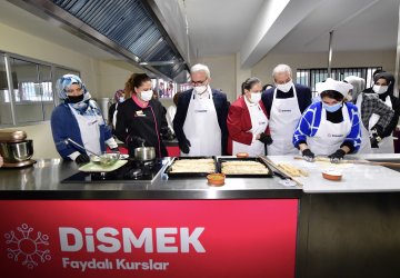 Vali Karaloğlu:Dismek’i Bir Halk Üniversitesi Olarak Görüyoruz
