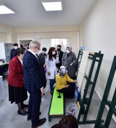 Vali Karaloğlu:Dismek’i Bir Halk Üniversitesi Olarak Görüyoruz